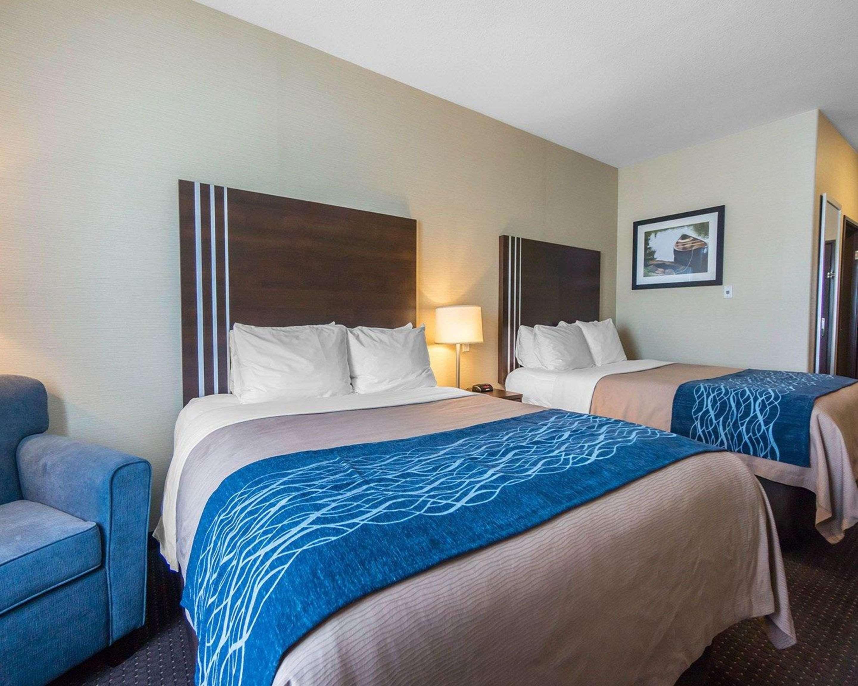 Comfort Inn&Suites Fox Creek Eksteriør bilde
