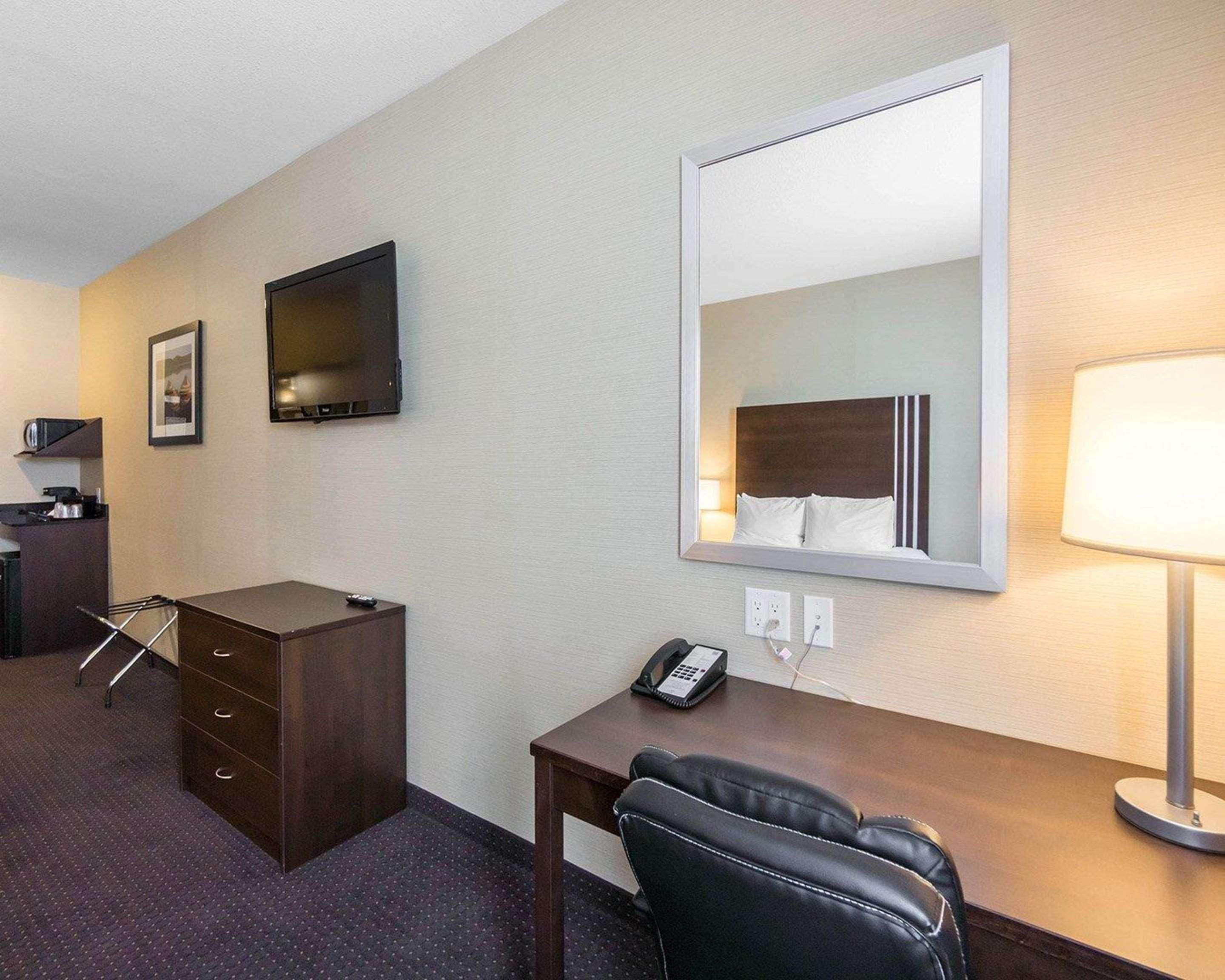 Comfort Inn&Suites Fox Creek Eksteriør bilde