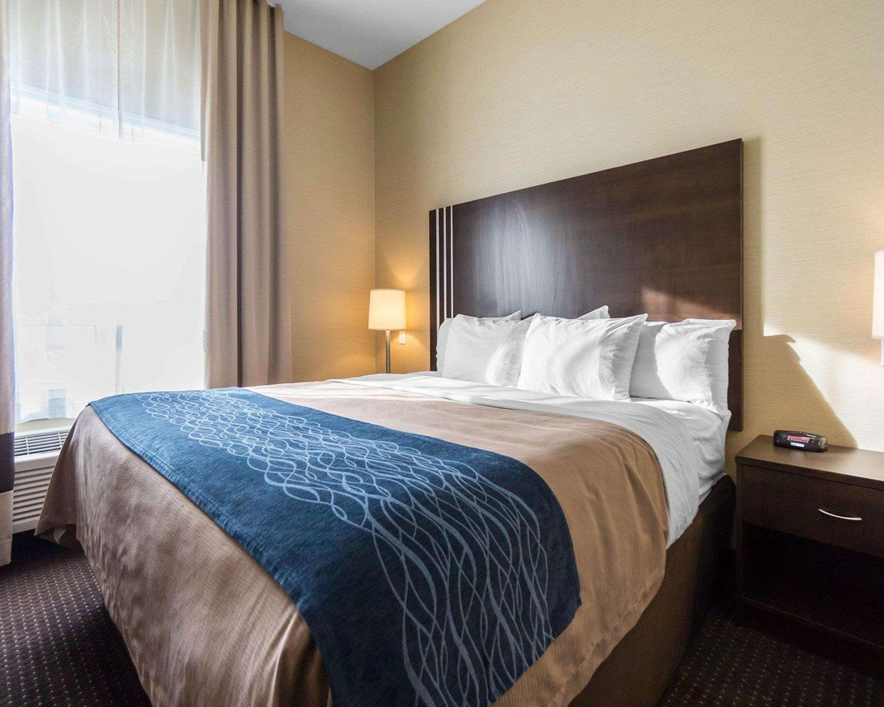 Comfort Inn&Suites Fox Creek Eksteriør bilde