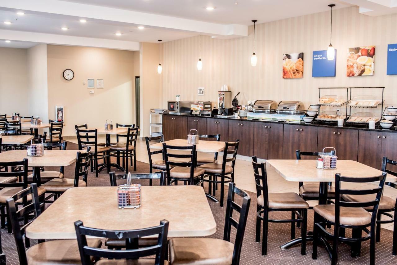Comfort Inn&Suites Fox Creek Eksteriør bilde